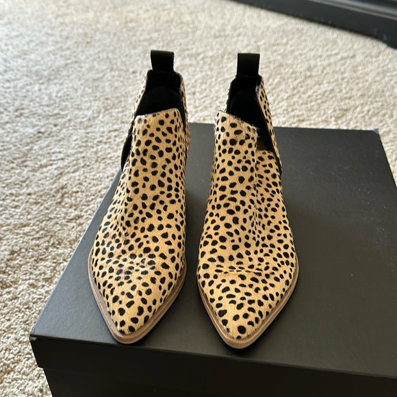 8 - Dolce Vita Sonni Leopard Calf Hair Ankle Booties, size 8 - Picture 1 of 4